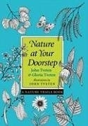 Nature At Your Doorstep: A Nature Trails Book артикул 729c.